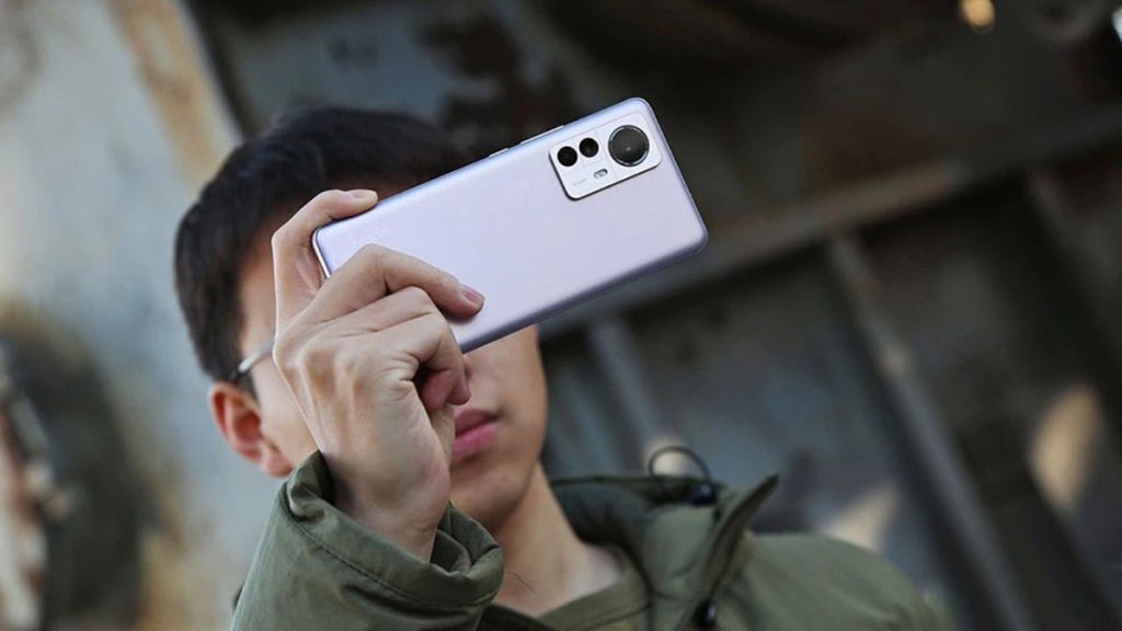 Nhiều smartphone Xiaomi cũ bất ngờ nhận bản cập nhật HyperOS dù đã bị khai tử
