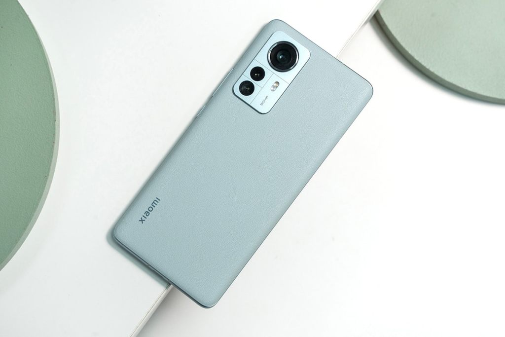 Nhiều smartphone Xiaomi cũ bất ngờ nhận bản cập nhật HyperOS dù đã bị khai tử